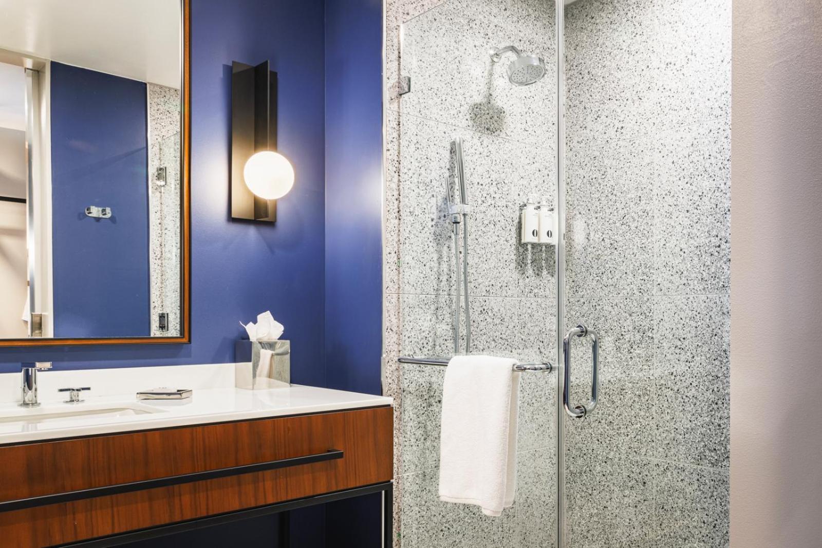 Hotel Polaris Gleneagle Экстерьер фото